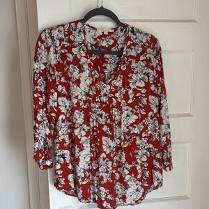 Fun 2 Fun Red and White Floral Blouse
